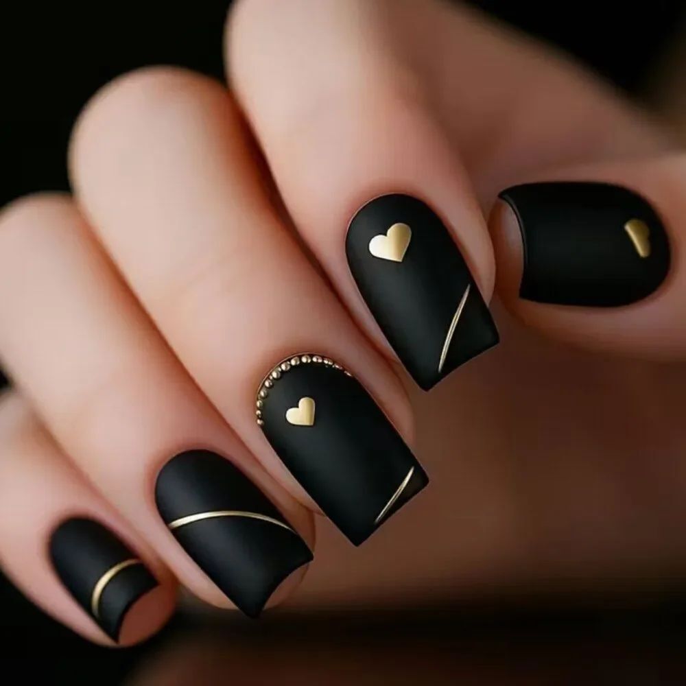 NWT Matte Black Press On Nails Gold Heart Accent Short Square Fake Nail Set 24pc